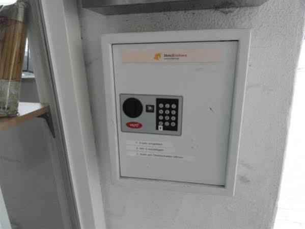 Einhorn Hotel 3*